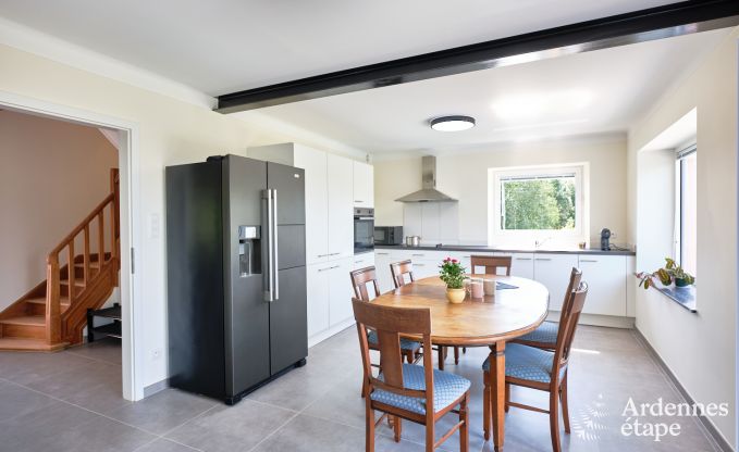 Vakantiewoning voor 6 personen in Virton met 3 slaapkamers, sauna, houtkachel, buitenzwembad en privterras