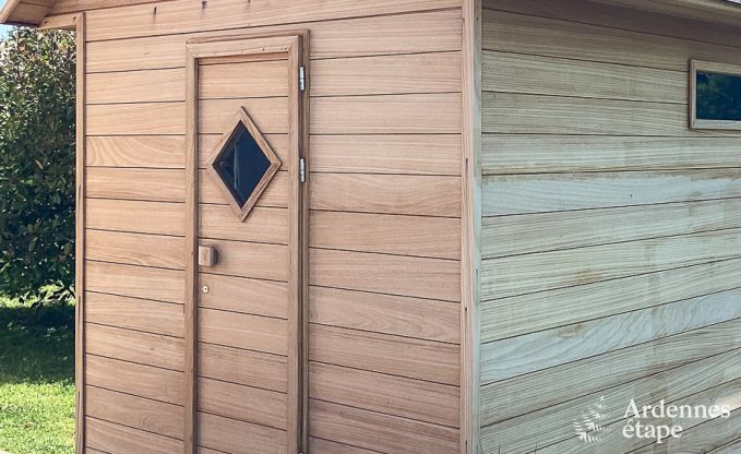 Vakantiewoning voor 6 personen in Virton met 3 slaapkamers, sauna, houtkachel, buitenzwembad en privterras