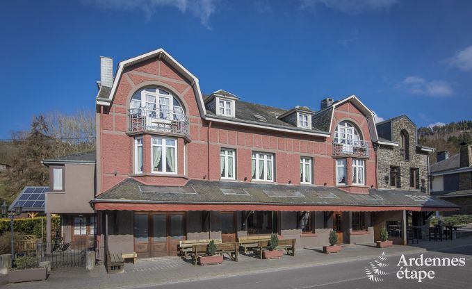 Groot vakantiehuis voor 22 personen in de Ardennen (Vresse-sur-Semois)