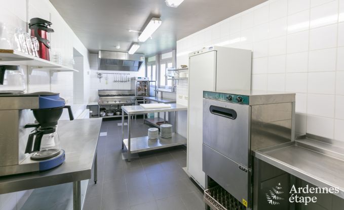 Vakantiehuis in Bi�vre voor 21 personen in de Ardennen