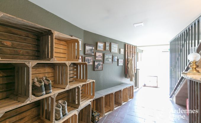 Vakantiehuis in Bi�vre voor 21 personen in de Ardennen