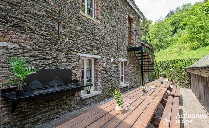 Luxe vakantiehuis voor grote groepen in Vresse-sur-Semois, Ardennen