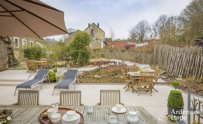 Vakantiehuis in Vresse-sur-Semois voor 13/14 personen in de Ardennen