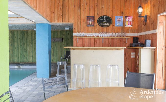 Vakantiehuis met zwembad en wellnessruimte voor 24 personen in Waimes