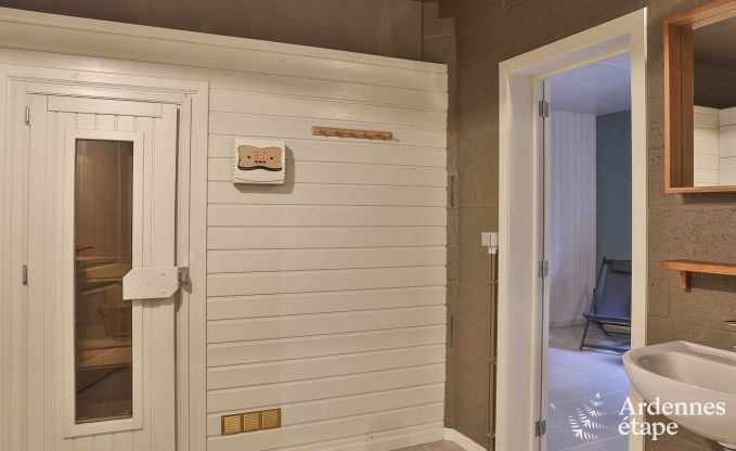 Ruime vakantiewoning met priv�tuin in Waimes voor 15 personen