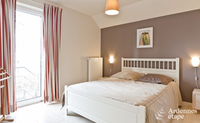 Ruime vakantiewoning met priv�tuin in Waimes voor 15 personen