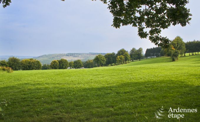 Ruime vakantiewoning met priv�tuin in Waimes voor 15 personen