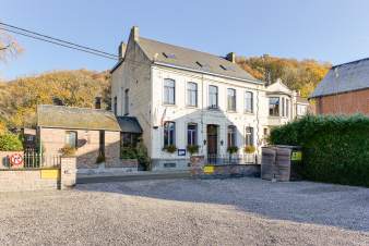 Vakantiehuis in Walcourt voor 23 personen in de Ardennen