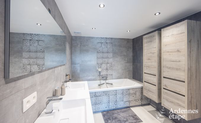 Comfortabel vakantiehuis in Welkenraedt voor 6 personen met jacuzzi, speeltoestellen en privtuin