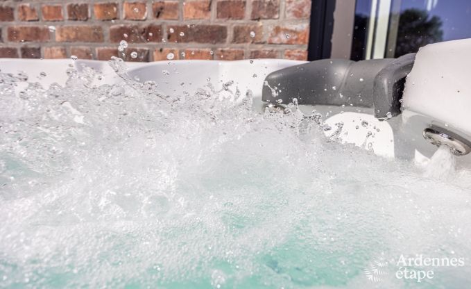 Comfortabel vakantiehuis in Welkenraedt voor 6 personen met jacuzzi, speeltoestellen en privtuin